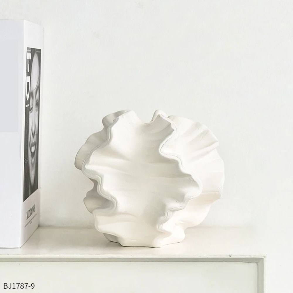 Nordic Minimalist Ceramic Coral Mirage Vase 0