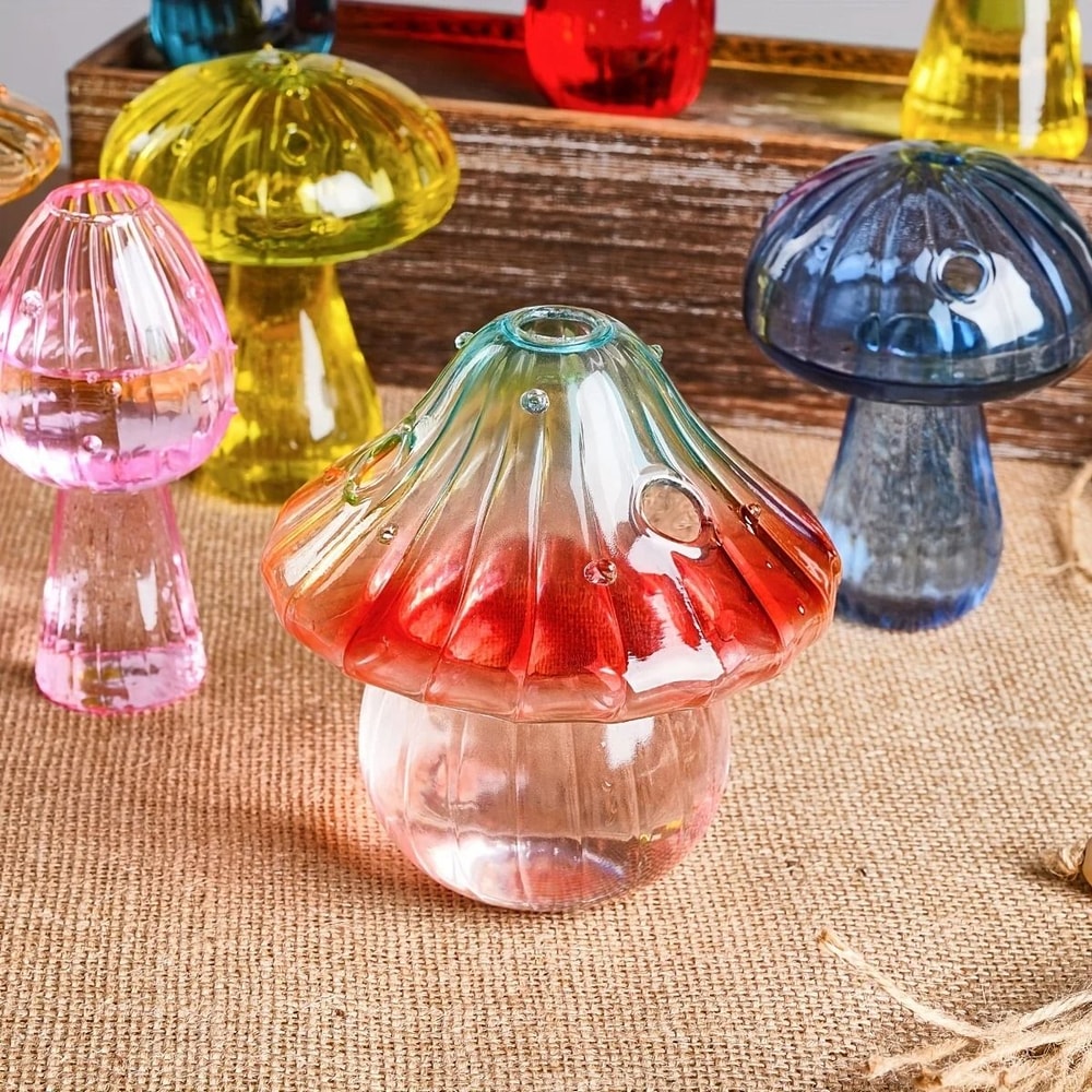 Colorful Mushroom Glass Hydroponic And Aromatherapy Vase 4