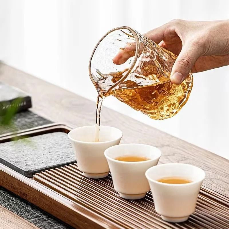 Transparent Uneven Hammer Pattern Glass Fair Cup 4