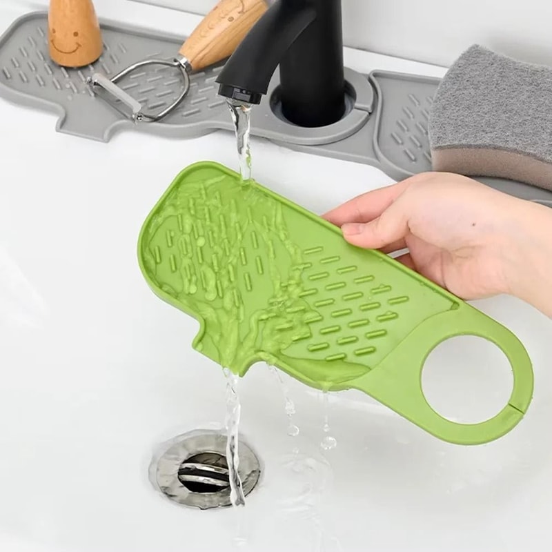 Professional Silicone Faucet Drip Catcher And Countertop Splash Guard 4