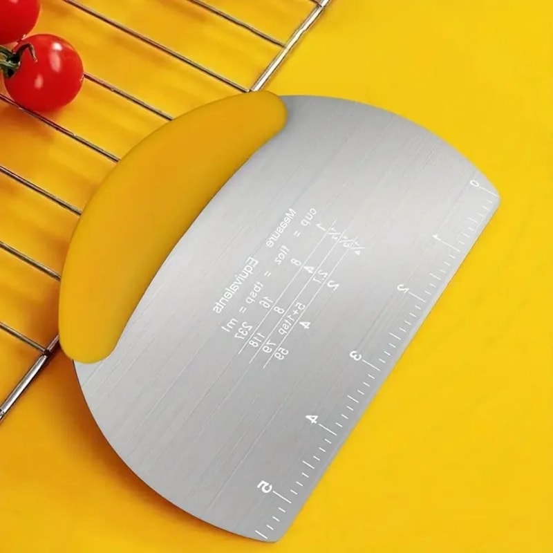 Professional Stainless Steel Pastry Scraper And MultiFunctional Dough Cutter 3