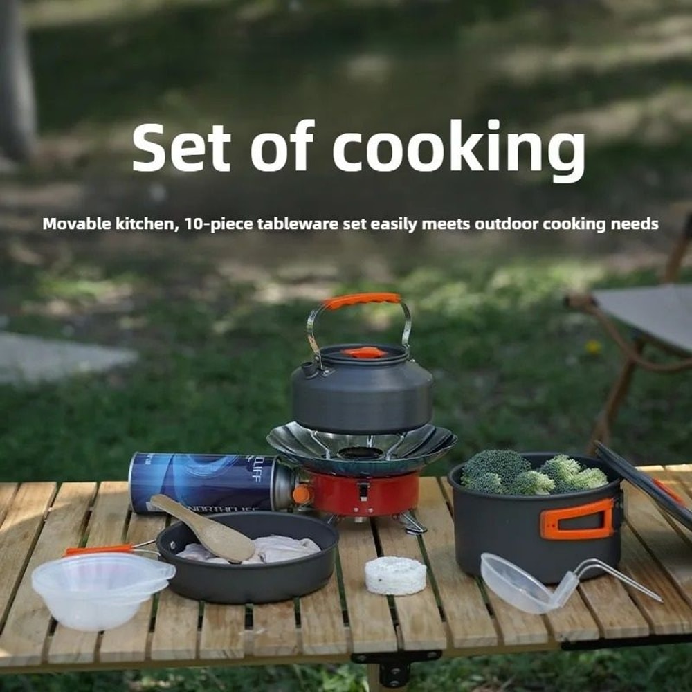 Lightweight Camping Cookware Set For 13 Persons 2