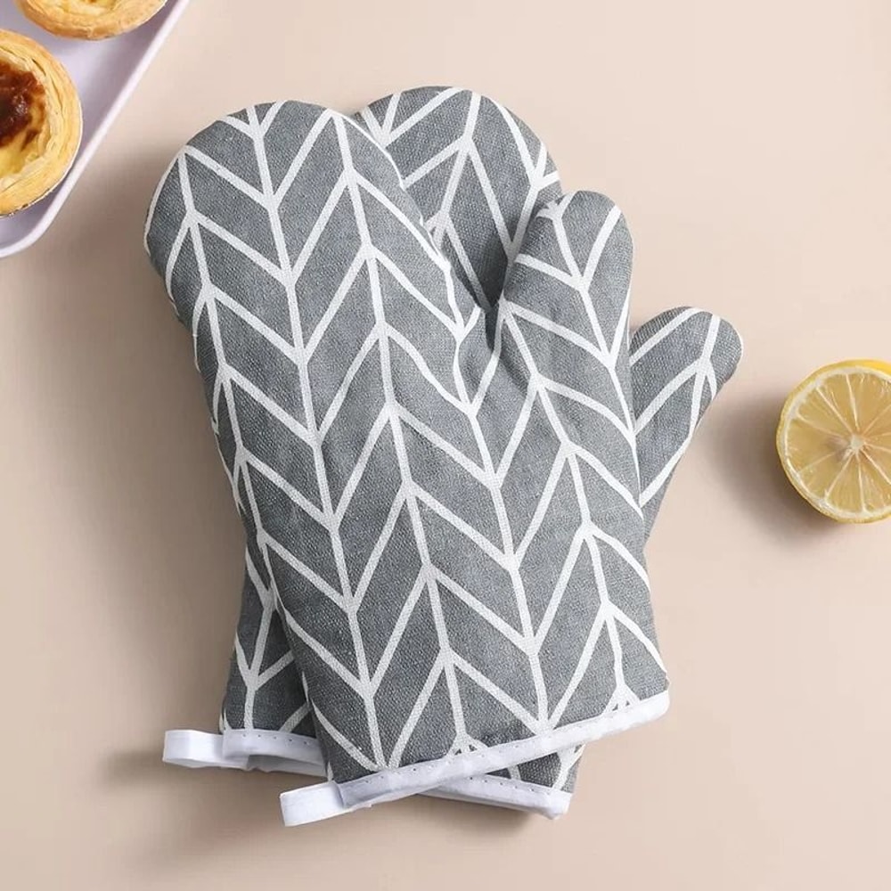 Premium Insulated Kitchen Glove Set HeatResistant Thickened Oven Mitts 10