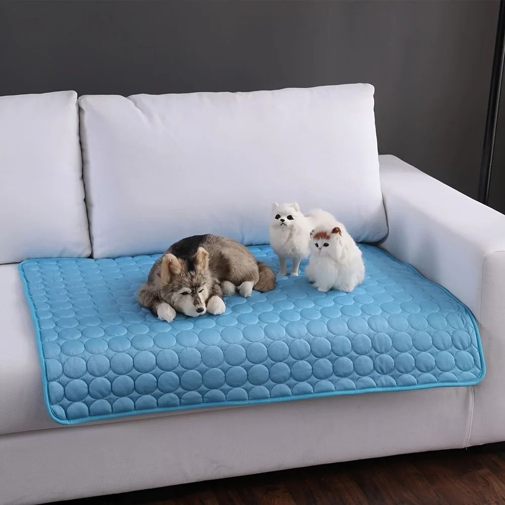 Summer Cooling Pet Mat And Ice Pad Blanket 3