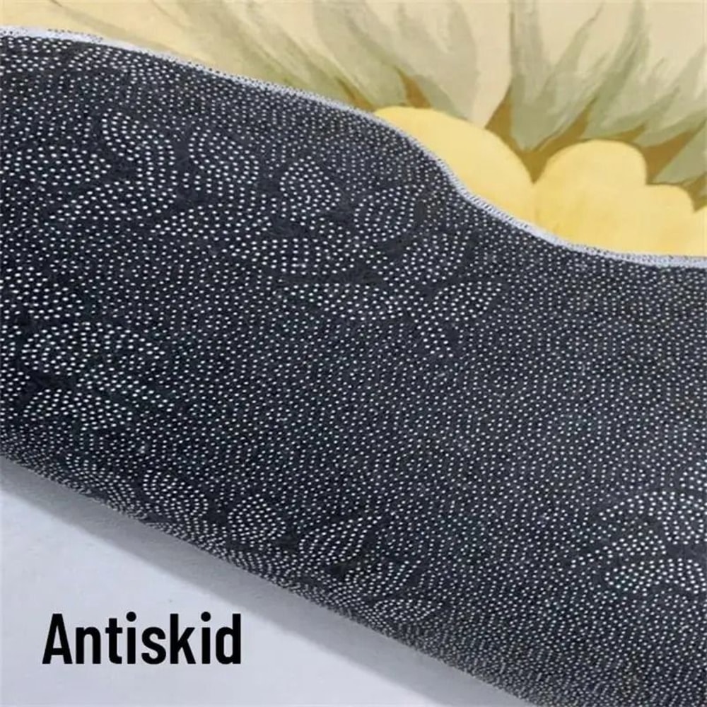 FlowerShaped Memory Foam Carpet Slow Rebound Coral Velvet Rug 4