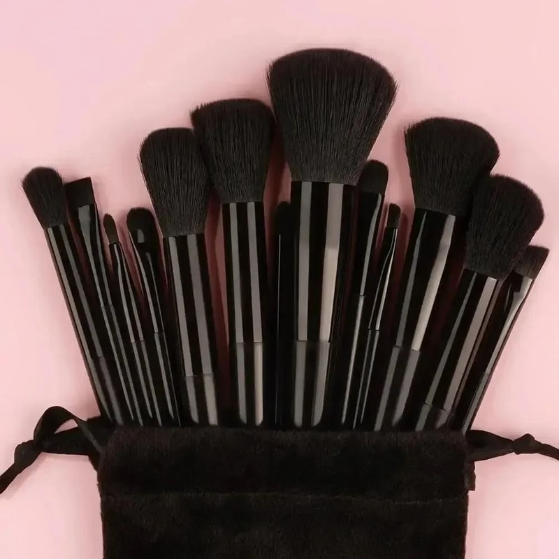 Soft Fluffy Makeup Brush Set Essential Beauty Blending Tool 8
