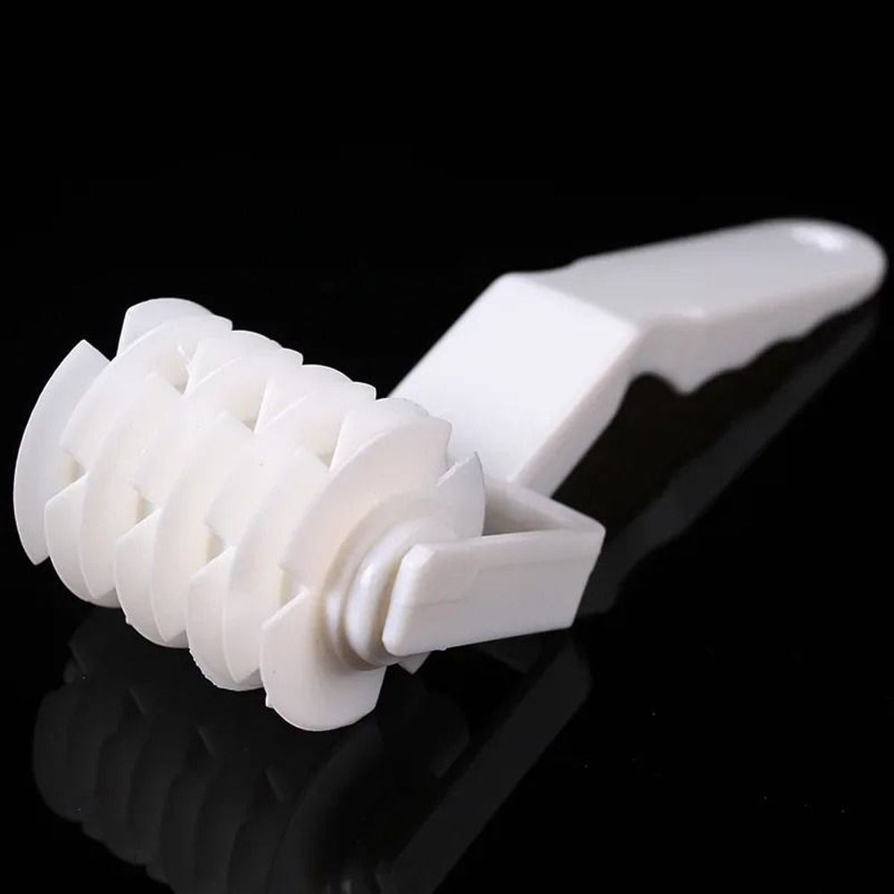 Plastic Lattice Roller Cutter Professional Pizza Pastry Dough Embossing Tool 4