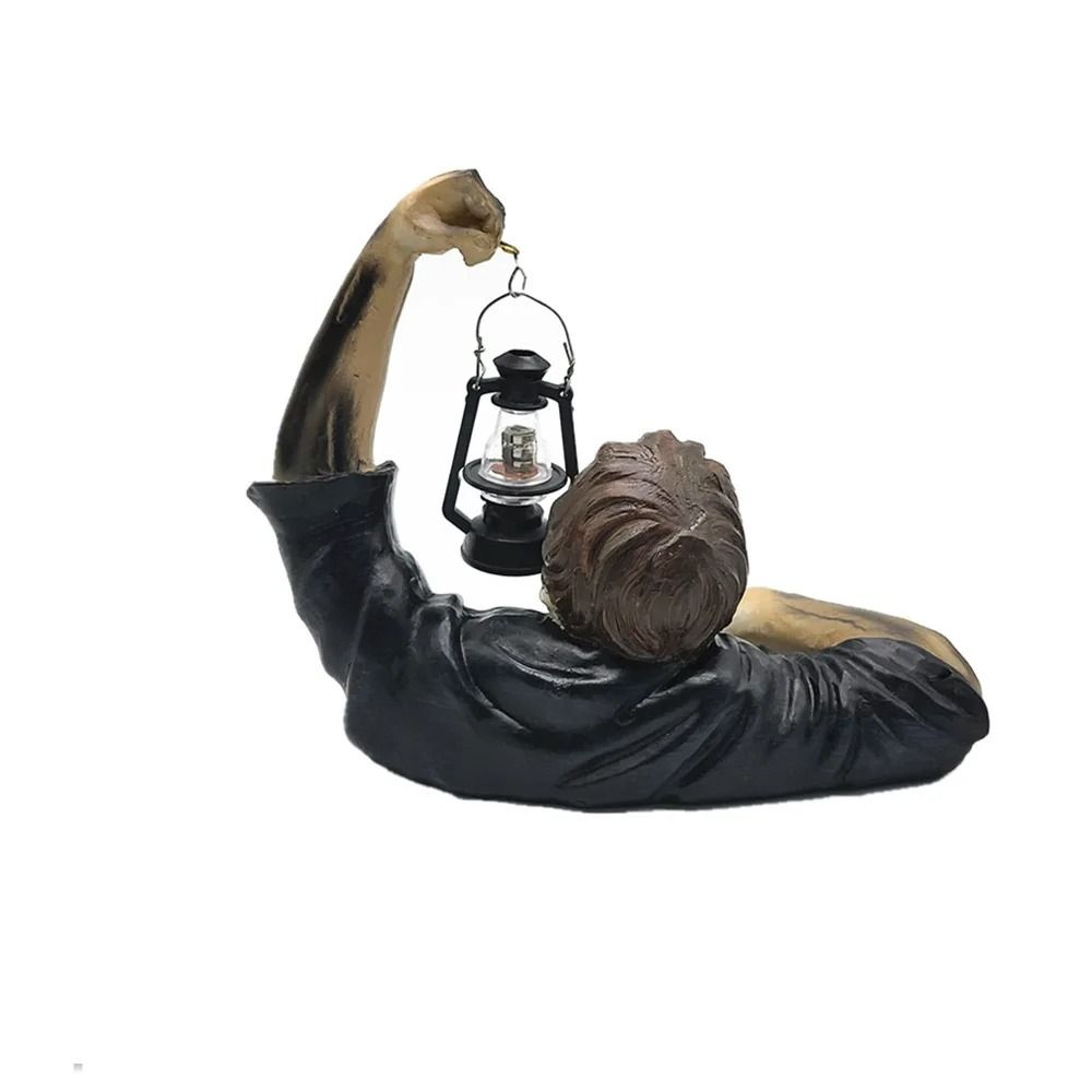 HighFidelity Crawling Zombie Lantern Statue 5