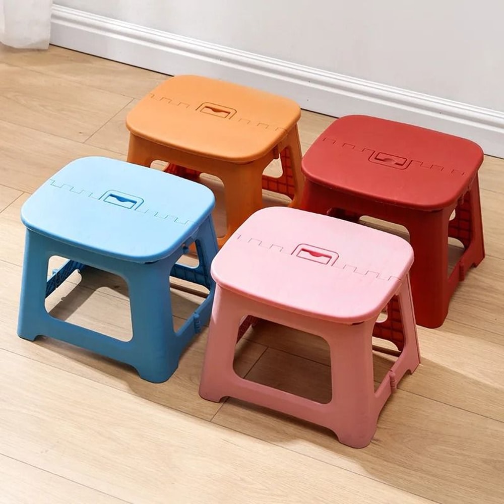 Portable JapaneseStyle Folding Stool 0