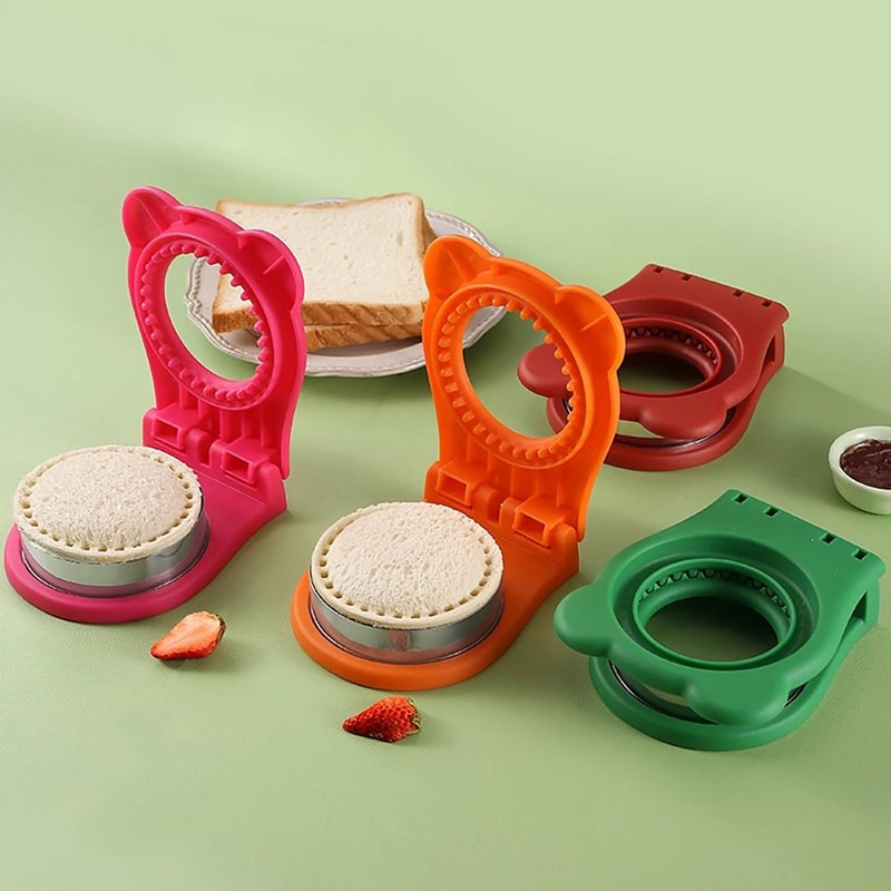 Toast Sandwich Cutter Mold Sealer Stainless Steel Circular Bread Pastry Tool 4