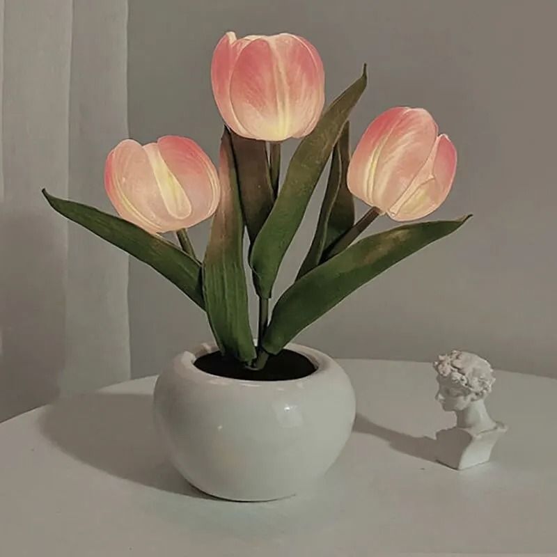 Everlasting Garden LED Tulip Ambient Night Light 7