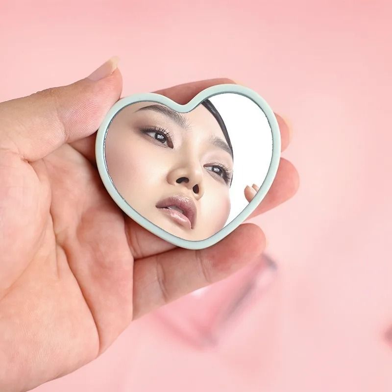 Petite Heart Portable Pocket Mirror 3