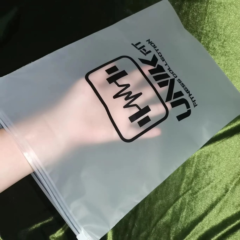 Customized Logo Frosted Zipper Bags 50 Pcs Professional Packaging 7