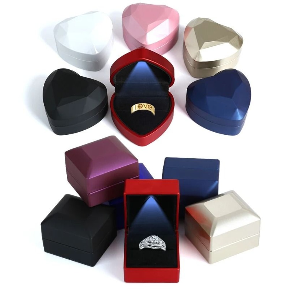 LED Lighted Jewelry Box Heart Square Velvet Proposal Cases 0