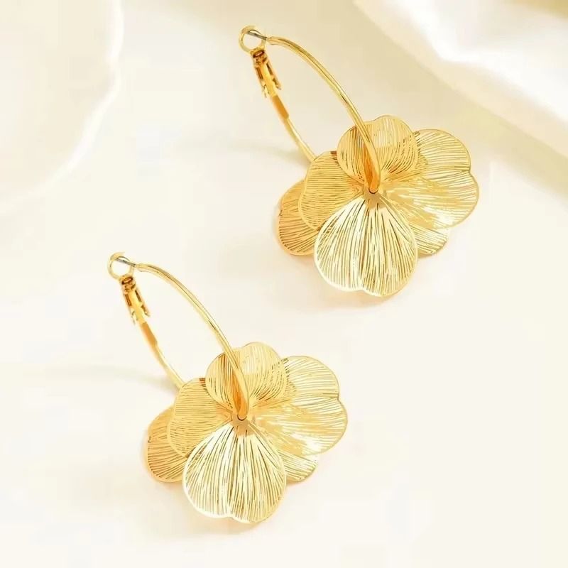 Exquisite Butterfly Flower Pendant Earrings 3