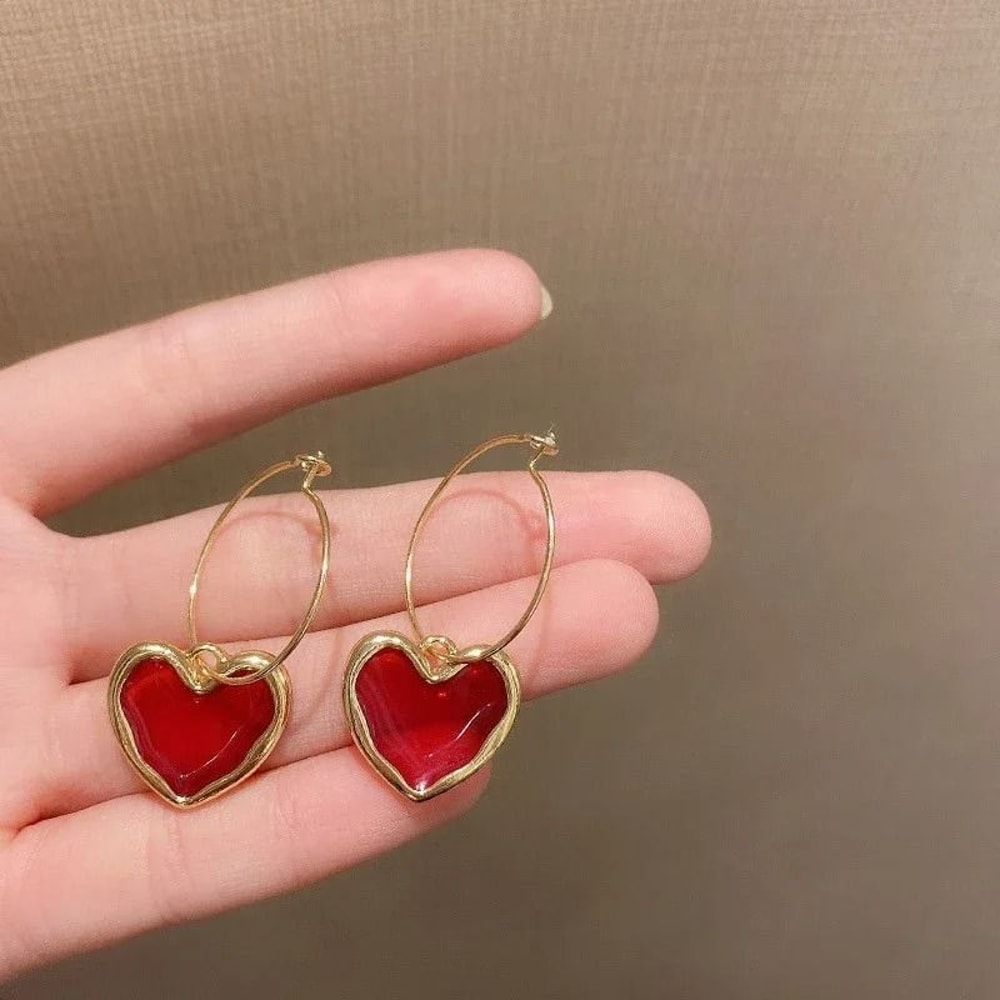 Sweet Heart Pearl Drop Earrings 9