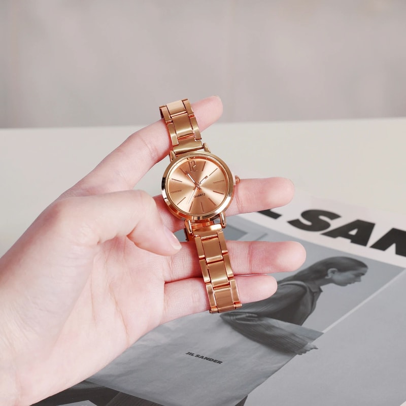 Luxury HollowStrap Gold Bracelet Watch Lightweight Minimalist Quartz Wristwatch For Students Ladi 3