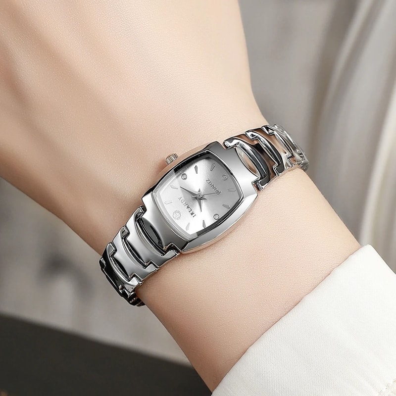 Square Analog Watch Fashionable Minimalist Quartz Timepiece For Ladies 2
