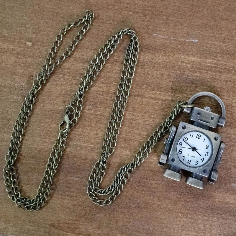 Vintage Robot Quartz Keychain Watch 3