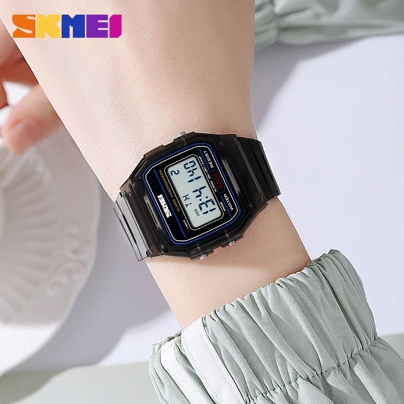 Retro Square Digital Sports Watch 4