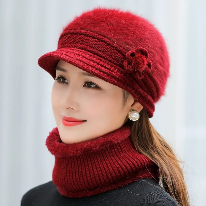 Elegant Winter Knitted Beanie And Scarf Set Faux Fur Lined Warmth 10