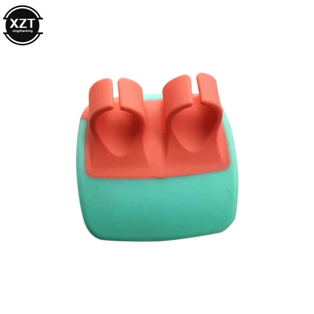 Ergonomic Swift Hand Palm Vegetable Peeler 11