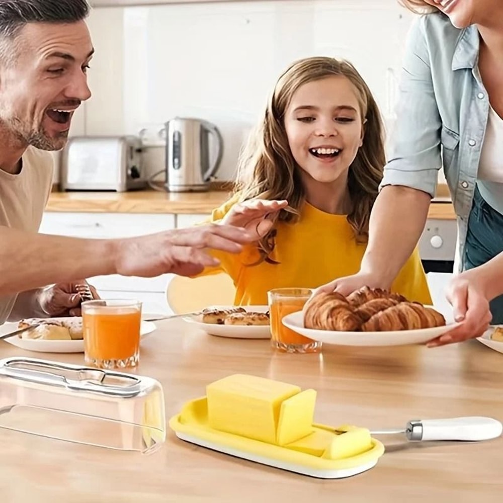 HighSealing Butter Dish With Integrated Spreader 2