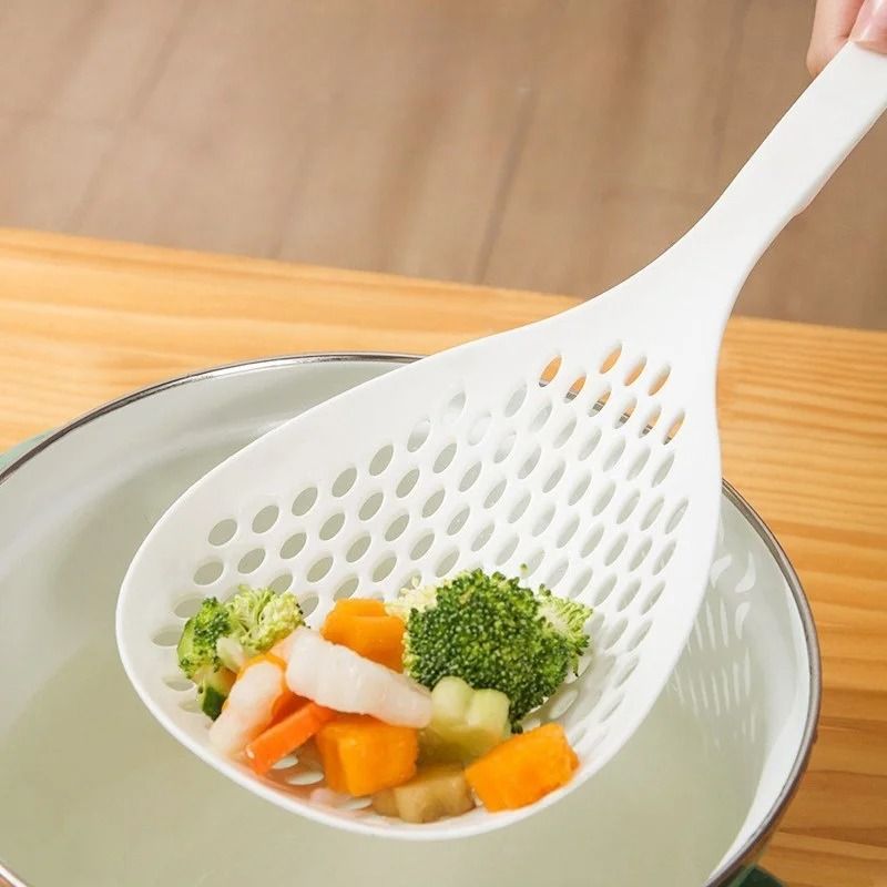 Jumbo Kitchen Strainer Scoop LongHandled Noodle Dumpling Drainer 4