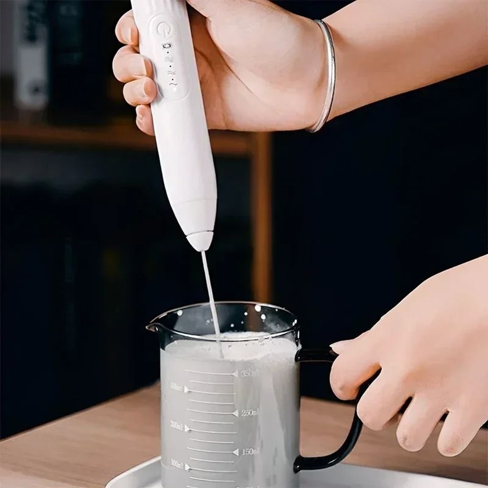 Portable USB Electric Egg Beater Handheld Coffee Frother Cream Whipper 0