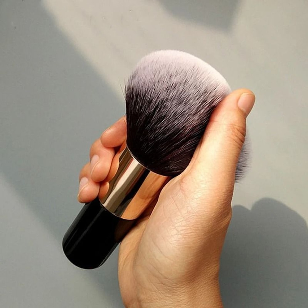 UltraSoft Big Size Makeup Brush Flawless Foundation Face Blush Tool 2