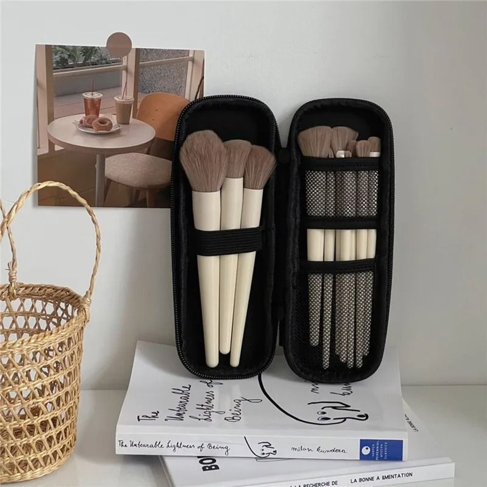 Waterproof Professional Makeup Brush Case 7