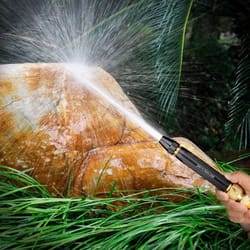 high-pressure precision garden & car wash spray gun