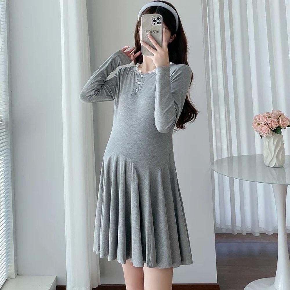 Elegant Korean Style Pleated Lace Maternity Dress 3