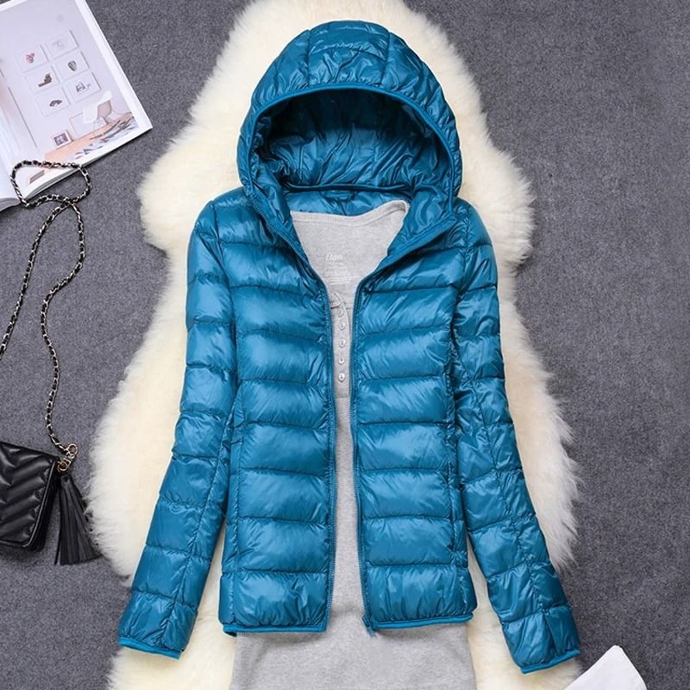 Ultra Lightweight Packable Hooded Puffer Jacket 2