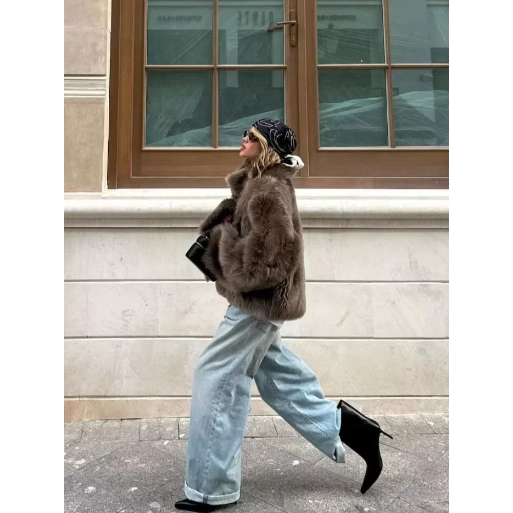 Elegant Stand Collar Faux Fur Jacket Modern High Street Loose Coat 3