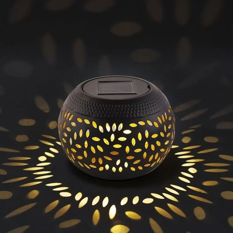 Retro Metal Solar Projector Table Lamp 4