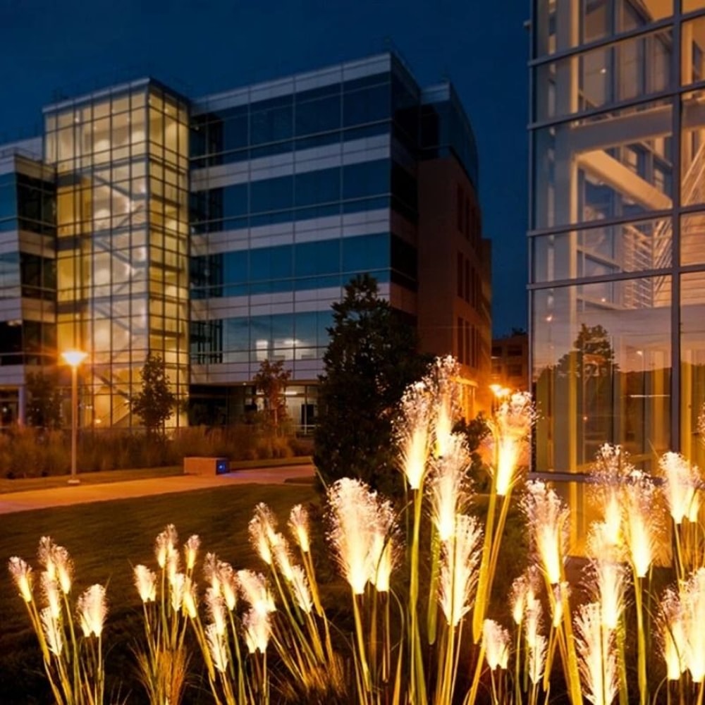 GoldenGlow Solar Reed Stakes 1