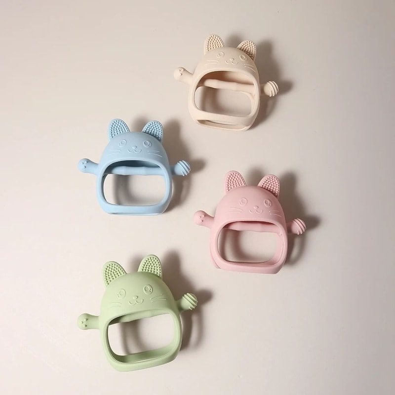 Cottontail Comfort Silicone Teething Mitten 3