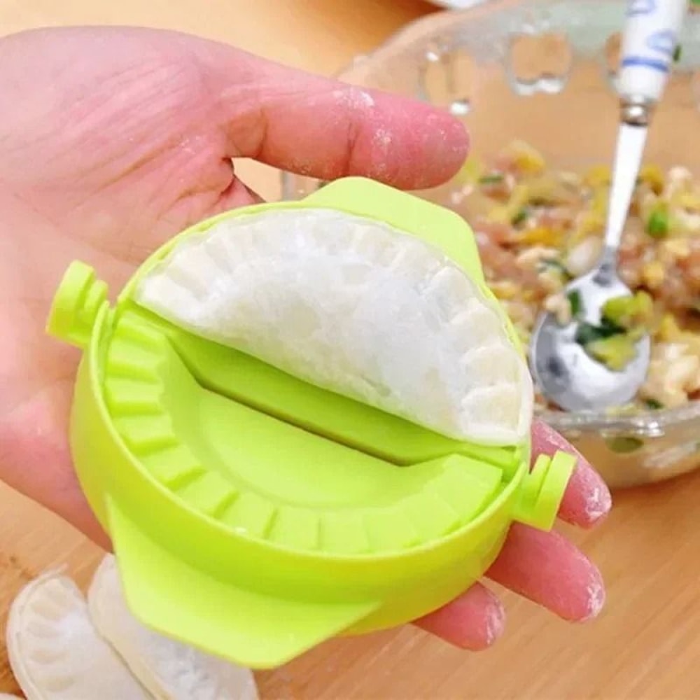 DIY CrescentShaped Dumpling Making Artifact 3
