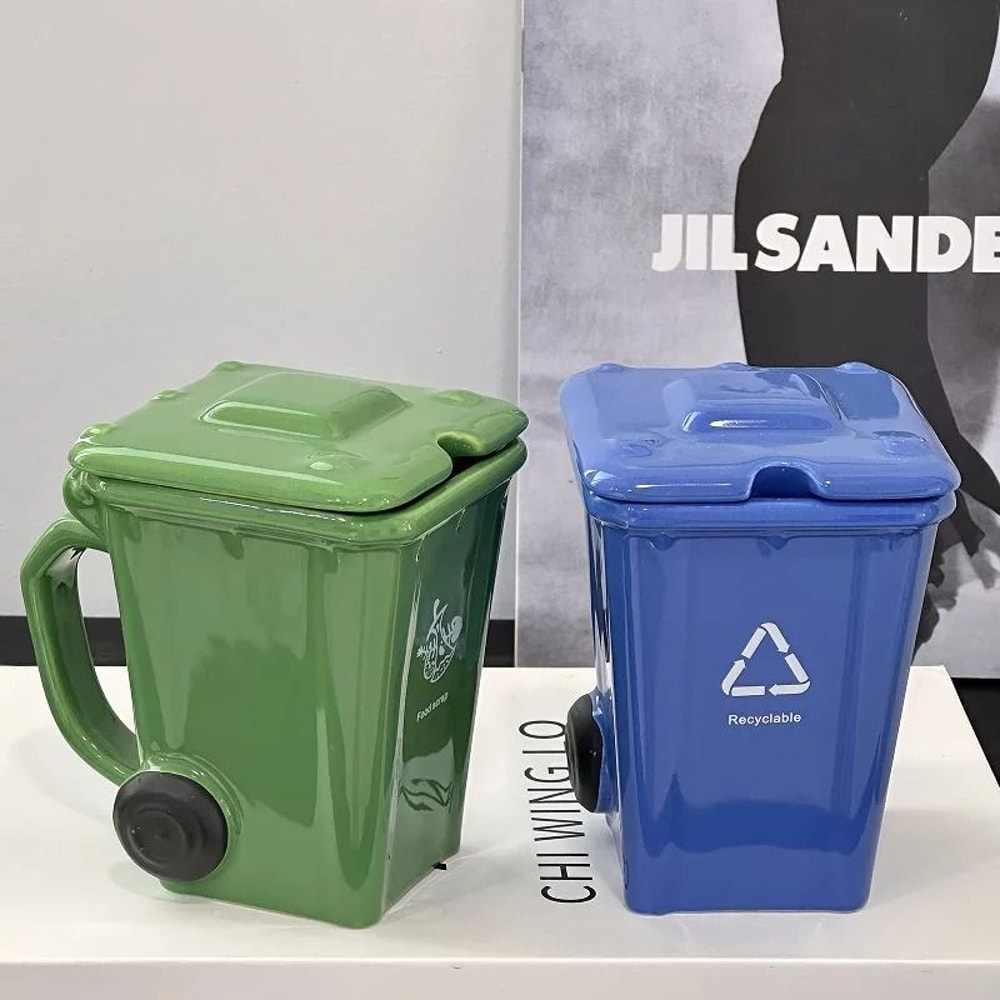 3D Sculpted Trash Can Recycling Bin Mug 0