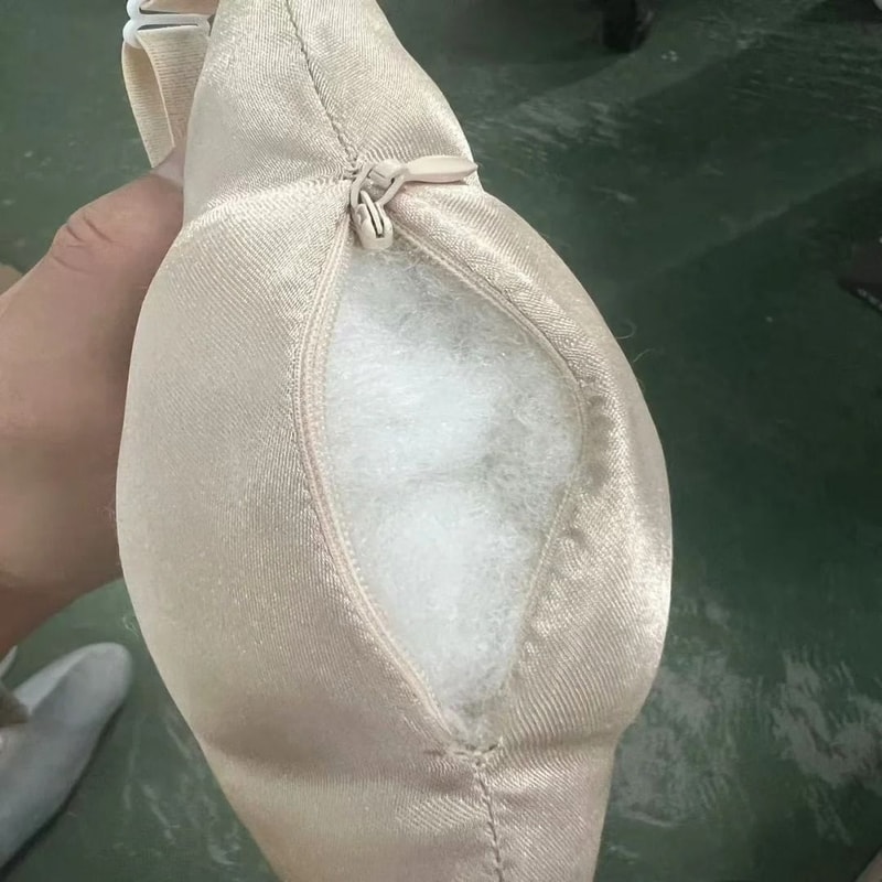 AntiWrinkle Breast Support Pillow For Side Sleepers 2