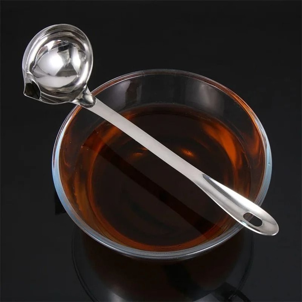 Stainless Steel Soup Fat Separator And Grease Strainer Spoon With Precision Spout 5