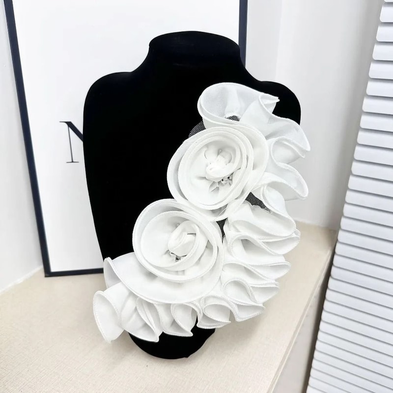 Exquisite 3D Floral Patch And Detachable Wedding Dress Decoration 0