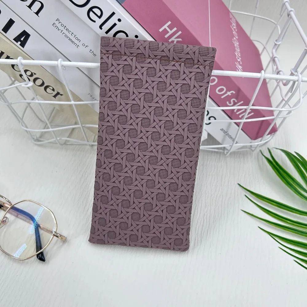 Sleek PU Leather Soft Glasses Pouch And Universal Eyewear Protector 4