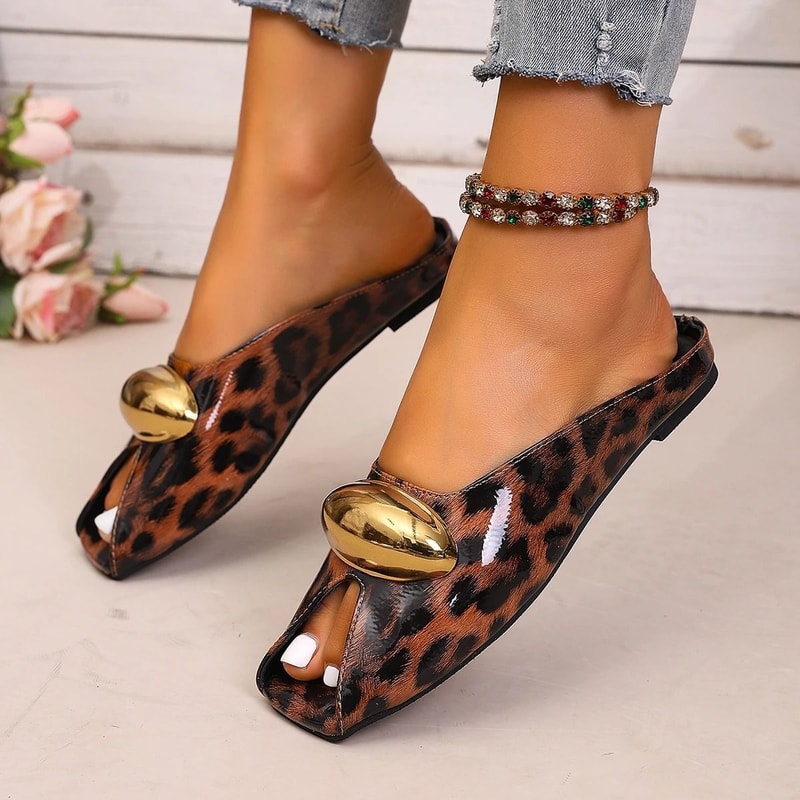 Elegant Temperament Metal Buckle Slippers Fashionable FishMouth Summer Flats 1