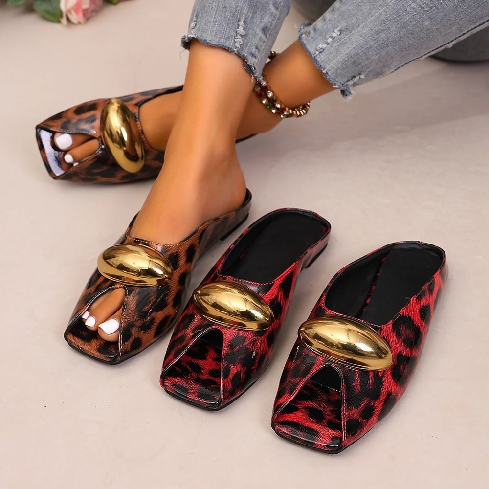 Elegant Temperament Metal Buckle Slippers Fashionable FishMouth Summer Flats 2