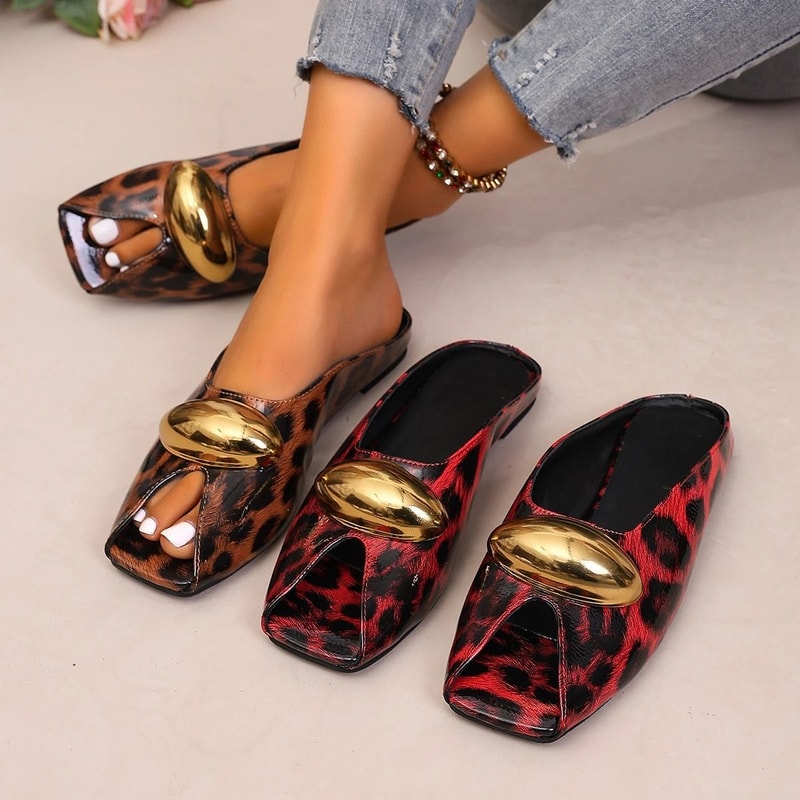 Elegant Temperament Metal Buckle Slippers Fashionable FishMouth Summer Flats 2