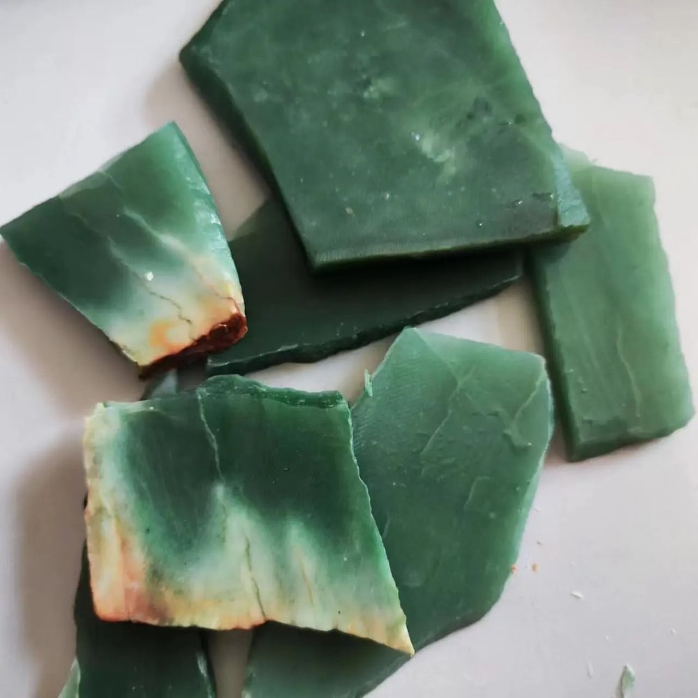 Raw Green Jadeite Mineral Specimen Natural China Dulong Jade For Healing Geological Collection 6