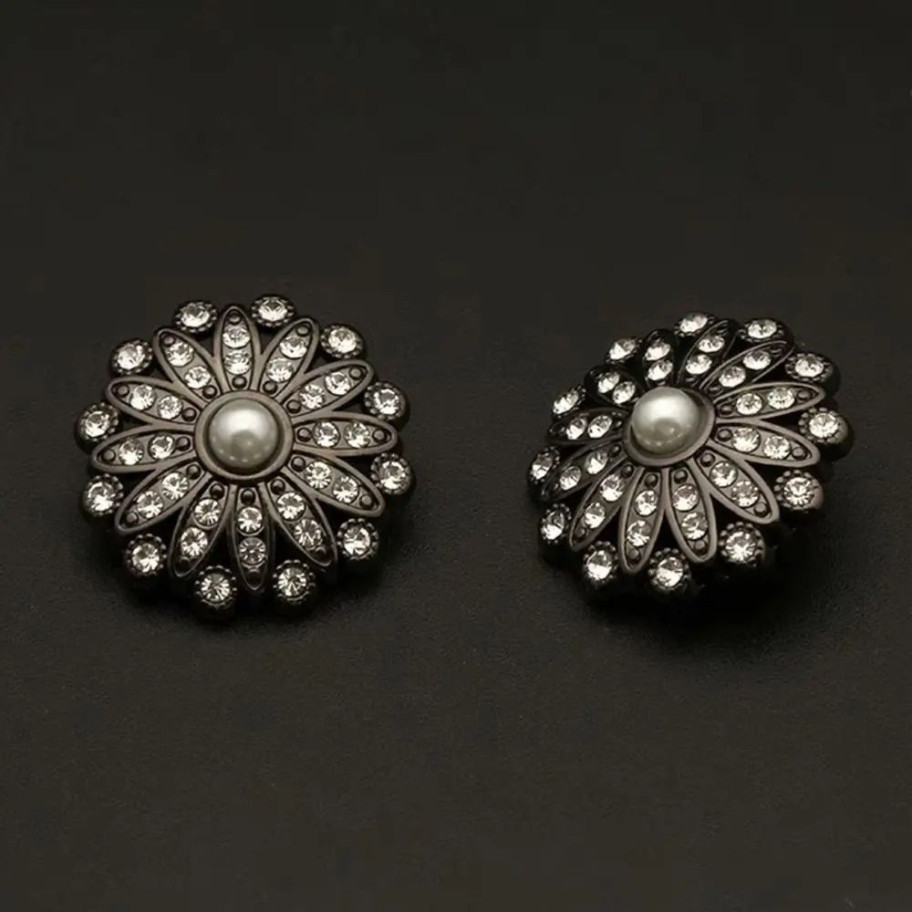 Retro Metal Pearl Buttons DiamondEtched Clothing Fasteners HighYield Textile Interaction Hub 3