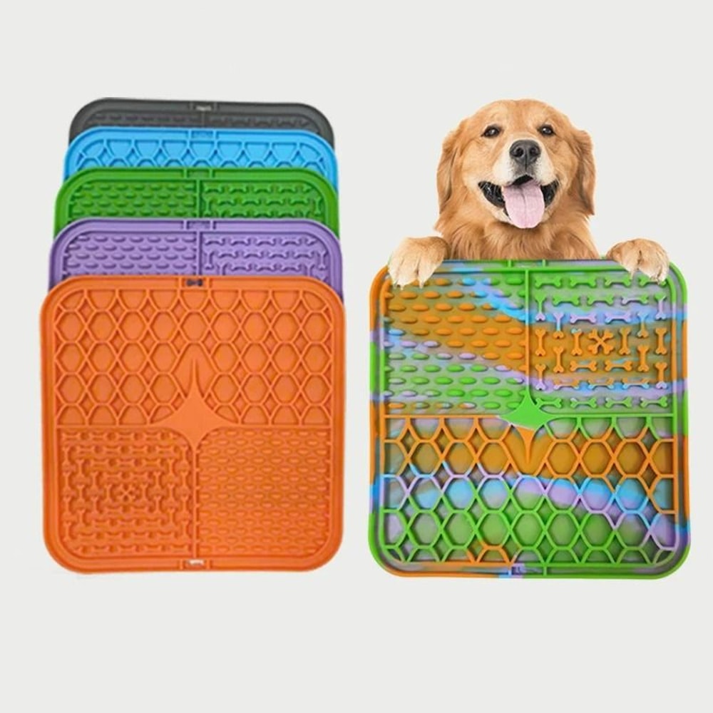 Silicone Pet Lick Mat Calming Bathing Distraction Slow Feeding Training Plate 1